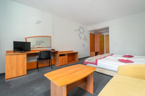 Promo Room  image 5