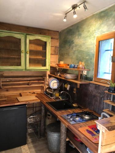 virtuve, Le Jardin in Rennes-les-Bains