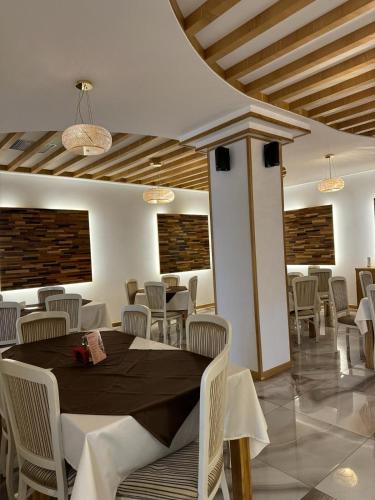 Hotel River - image 7