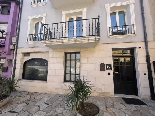 Exterior view, Hosteria de Adarzo auto check in Santander