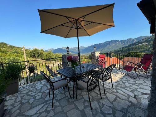 Oprema, Villagio in Sotonići