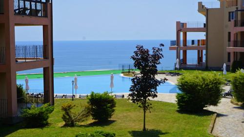 숙소 외관, Ваканционни Апартаменти Калиакрия - Holiday Apartments Kaliakria in 카바나