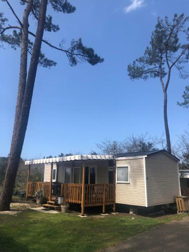 2 bedrooms, 4 beds