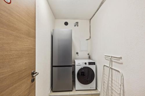 MONTEUR - Unterkunft für bis zu 7 Personen in 64569 Nauheim - GG09, Nauheim (photo 9)