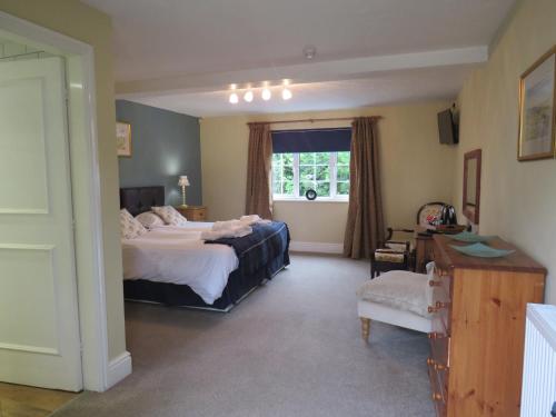 2 twin beds