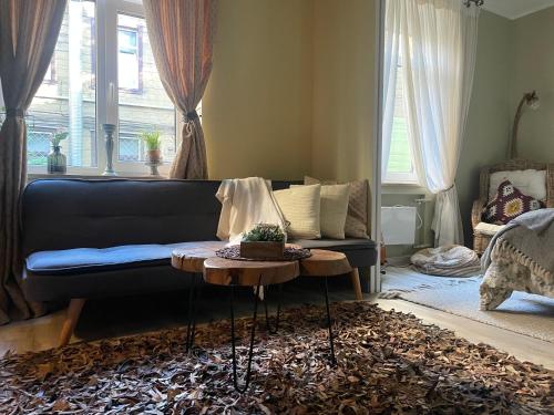 One-Bedroom Apartment image 1