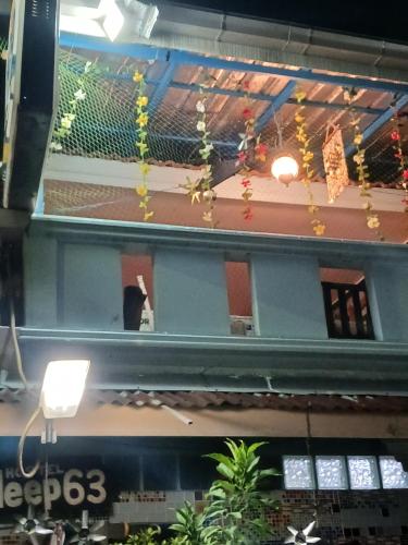 ZLEEP63 Hostel in Don Mueang International Airport