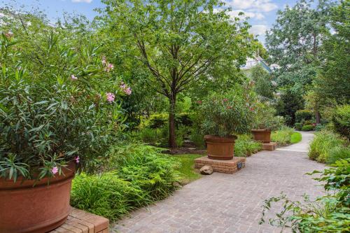 Appartement proche de la Tour Eiffel - image 9