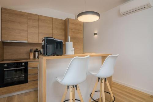 Three-Bedroom Apartment image 4