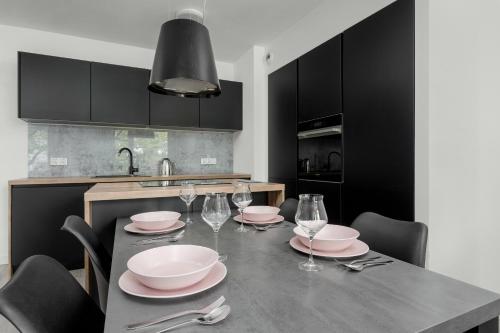 Apartament Blisko Rzeki Tuż przy Porcie we Wrocławiu z Parkingiem by Noclegi Renters, Breslau (Foto 7)