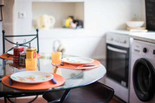 virtuve, Welcome to Cogners in St-Georges-De-La-Couee