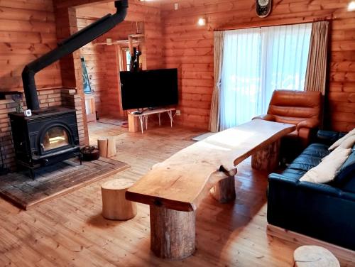 Siodomi Marinki share wood lodge, pets allowed