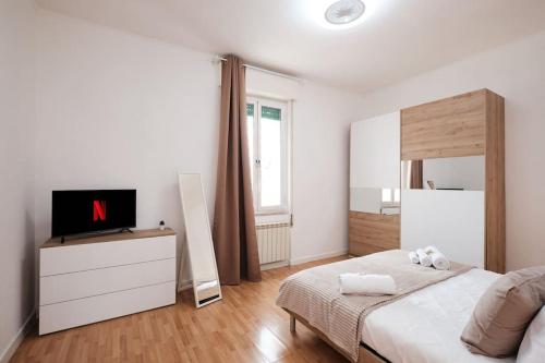 Penthouse 200 meters from metro Wi-Fi and AC, Roma (foto 3)