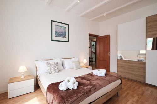 로마 Penthouse 200 meters from metro Wi-Fi and AC 3성급 싱글룸 스위트룸