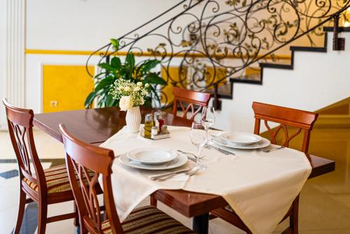 Guest Accommodation Atrium Gulin - image 3