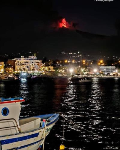 La Piccola Grotta Ursino 3