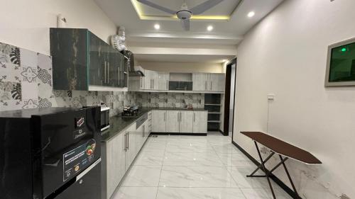 Serene Home Islamabad - image 2