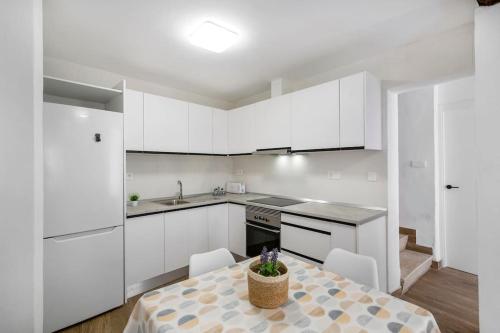 Onil Reformed Petfriendly Home with WIFI in Onil