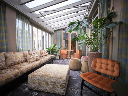 ล็อบบี้, Carlton Oasis Hotel in สปิจเนนิซ