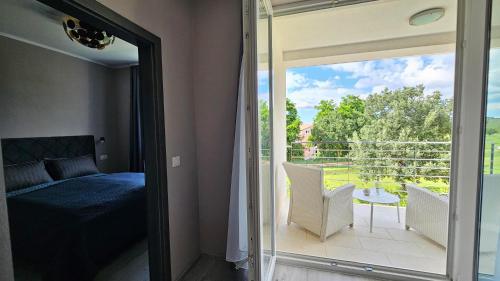 Apartments with Pool Casa Bianca