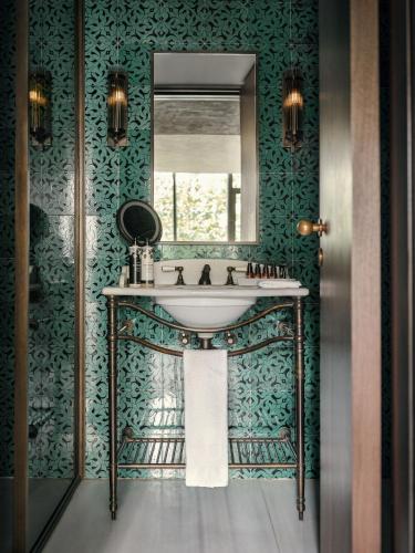 Soho House Istanbul Room Type - Medium Room