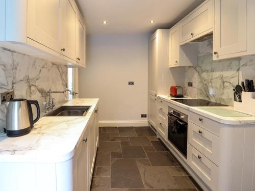 Exterior view, Mor Edrin in Harlech