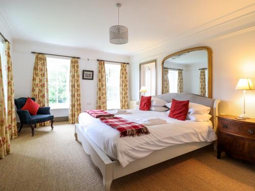 Exterior view, Mor Edrin in Harlech