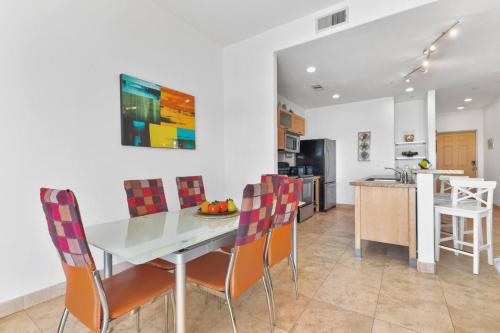 Calypso Ocean View Condo with 3 bedrooms and Pool in Galveston, USA