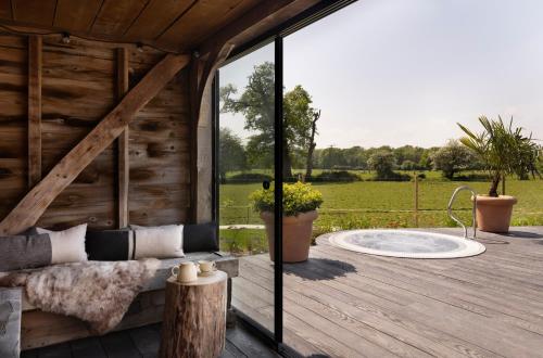 Pezsgőfürdő, New Park Manor Hotel in Brokenhurst