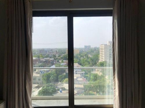 Studio Luxury Apartment - The Opus Luxury Residences by Book N Rent - image 8