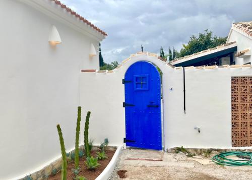 مدخل, Design Villa with Private Pool in Montgo de Toscamar