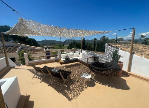 شرفة/ تراس, Design Villa with Private Pool in Montgo de Toscamar