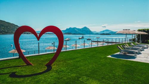 สวน, Lago Maggiore Bay in บาเวโน่