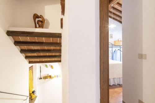 Italian Experience-Il Borgo Apartment in Бьєнтіна
