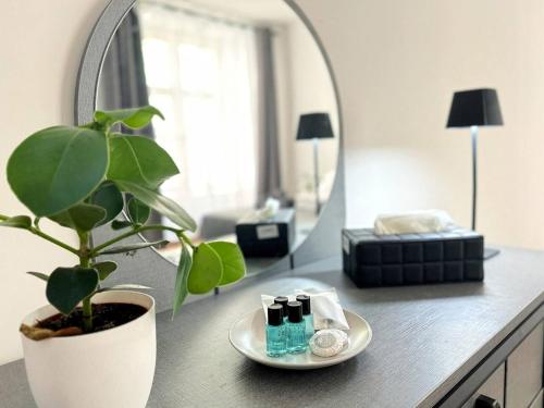 HolidayHome Apartments I Stylish Private Room in the Heart of Berlin-Kreuzberg!, Berlino (foto 8)