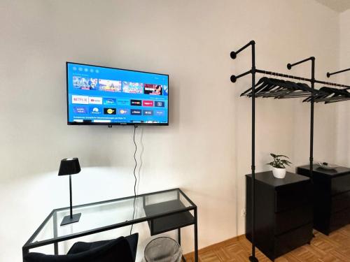 HolidayHome Apartments I Top Design Apartment in Heart of Berlin-Friedrichshain - image 11