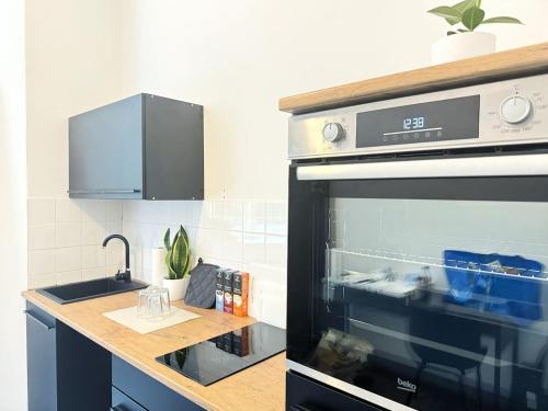 HolidayHome Apartments I Top Design Apartment in Heart of Berlin-Friedrichshain, Berlin (photo 10)