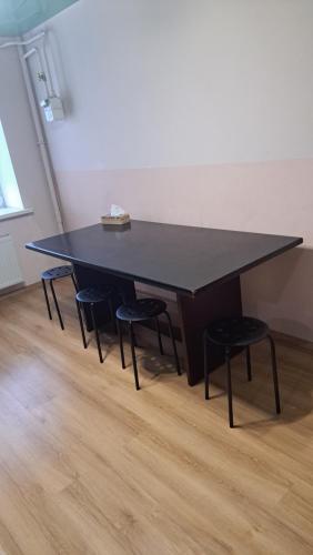 Апартаменти центр міста біля жд вокзалу Перемоги in لوتسك