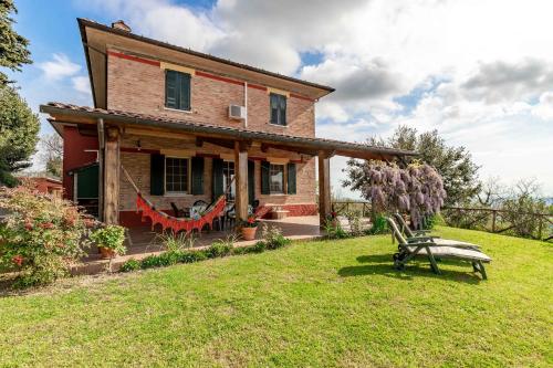  Italian Experience-Glicine Holiday Apartment in Castello Ripalta