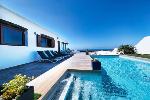 Villa Macher Piscina y Bar piscina