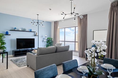 Luxury 2BR Marina and Sea View Apartment JBR, Dubaj (zdjęcie 2)