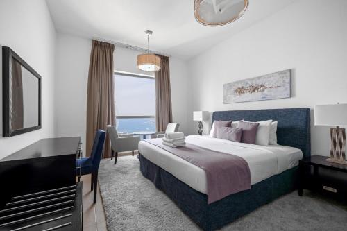 Breathtaking Sea View Apartment - image 10