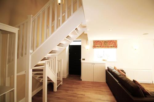 Sleeps 4 - Town Centre - Very High End Renovation - Private Garden - Close to Train Station - Fast Wifi, Berwick-Upon-Tweed (foto 6)