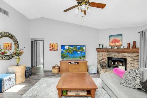 Tranquil Oasis 4BR Pool Home in Kelet-Orlando