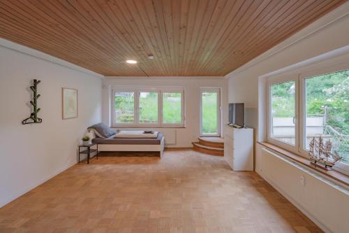 WORK&SLEEP - moderne Apartments mit Einzelbetten, TV, WLAN, Bettwäsche und Handtücher (WORK&SLEEP - moderne Apartments mit Einzelbetten, TV, WLAN, Bettwasche und Handtucher) in Oberndorf am Neckar