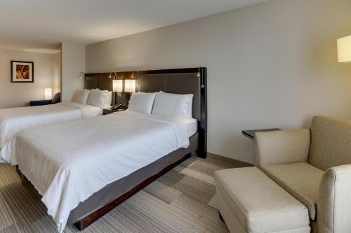 Suite with Two Queen Beds