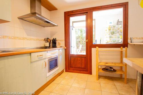 (TOU001) Bonito Apartamento con Gran Jardín Solead - image 5