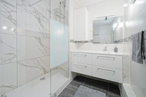 Doorman - Spacious 2BR Paris, Saint-Ouen (photo 2)