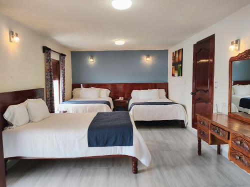 Hotel Barrio Antiguo Room Type - Triple Room