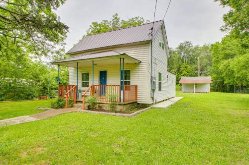 Charming Hot Springs Home 2 Mi to Bathhouse Row! in Hot Springs, USA